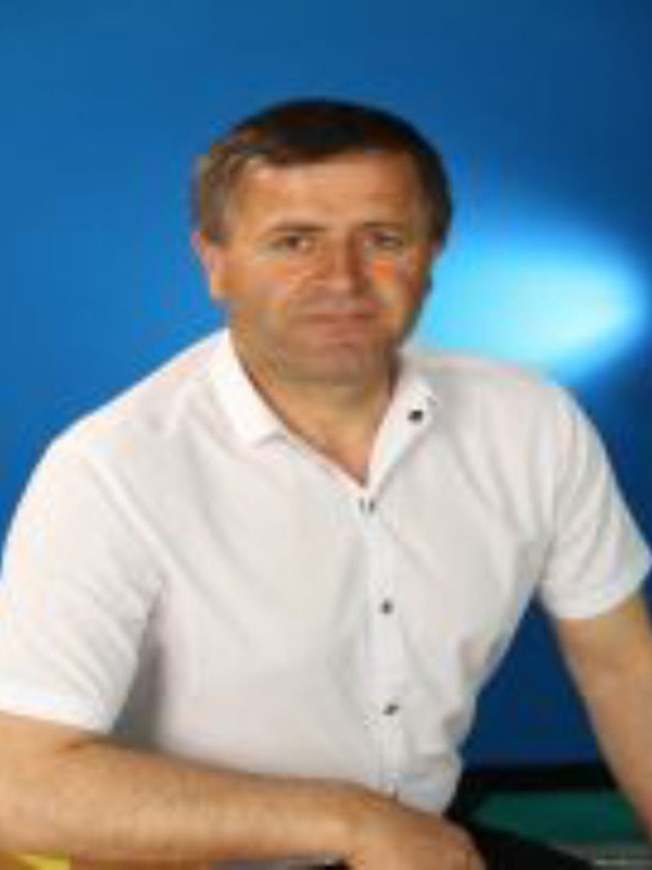 Омаров Рустан Ромалданович.
